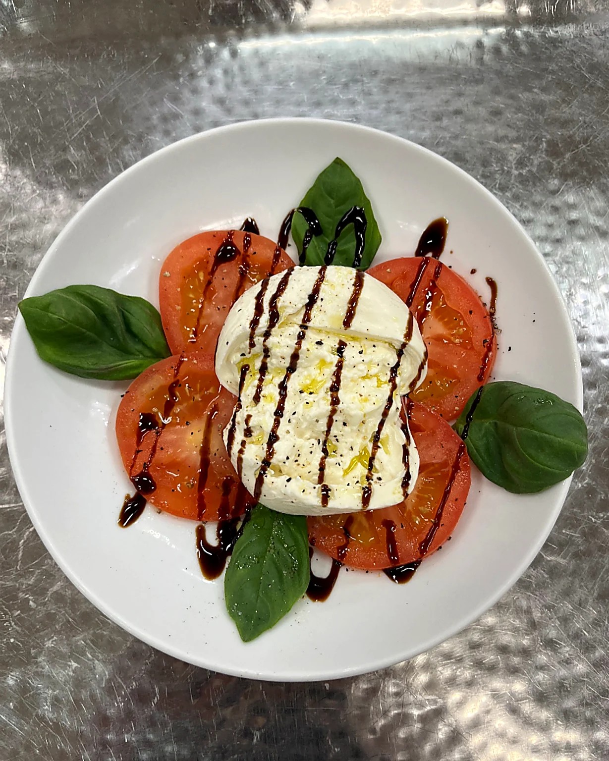Burrata caprese